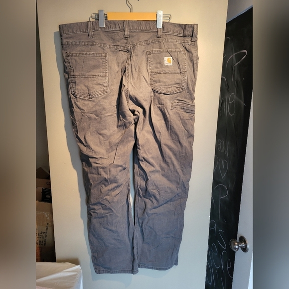 Men Carhartt Pants Relaxed Fit, Size 42x32 - Picture 3 of 8